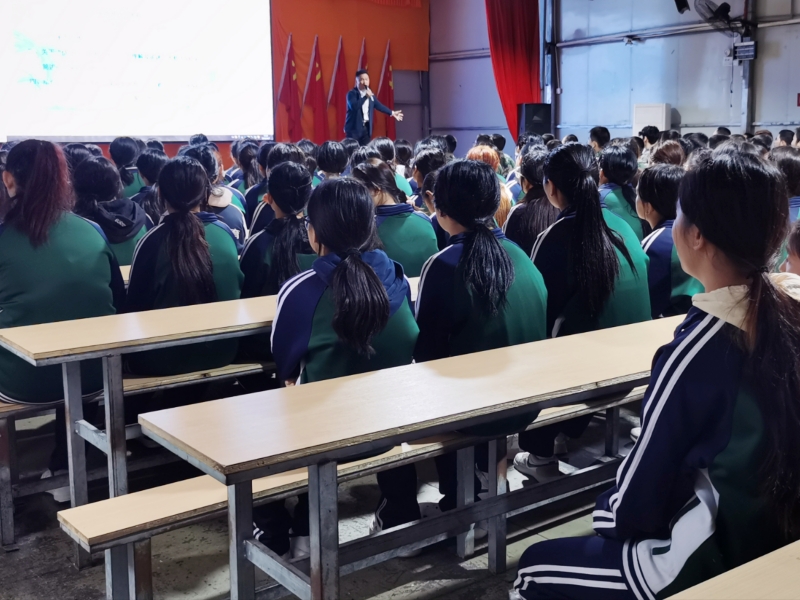 叛逆孩子全封闭学校,全封闭学校