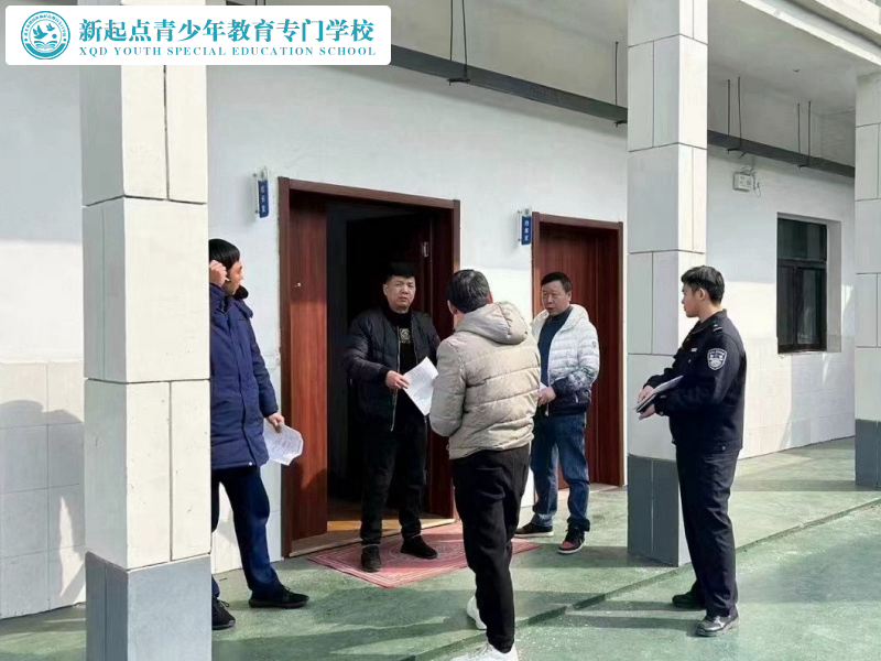 消防、公安、市场管理局联合对新起点进行安全事务检查