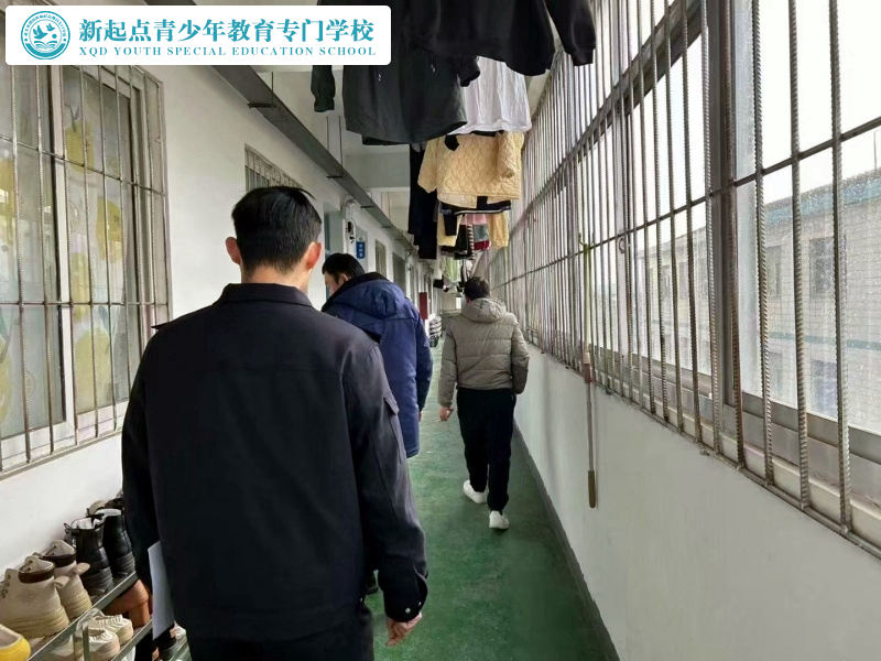 消防、公安、市场管理局联合对新起点进行安全事务检查